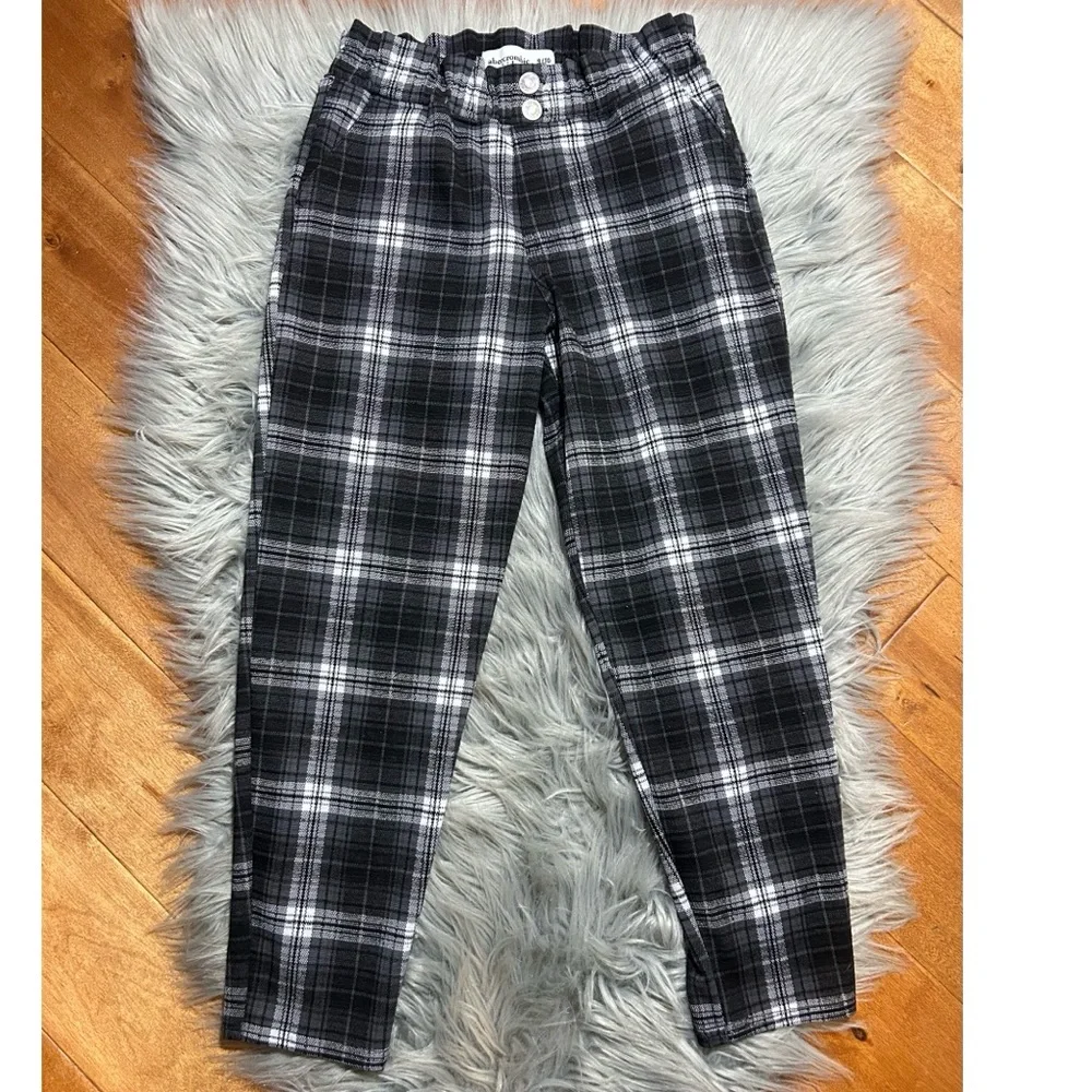 Abercrombie Kids Double Knit High Rise Paperbag Waist Mini Mom Pants Sz 9/10 - Picture 2 of 4